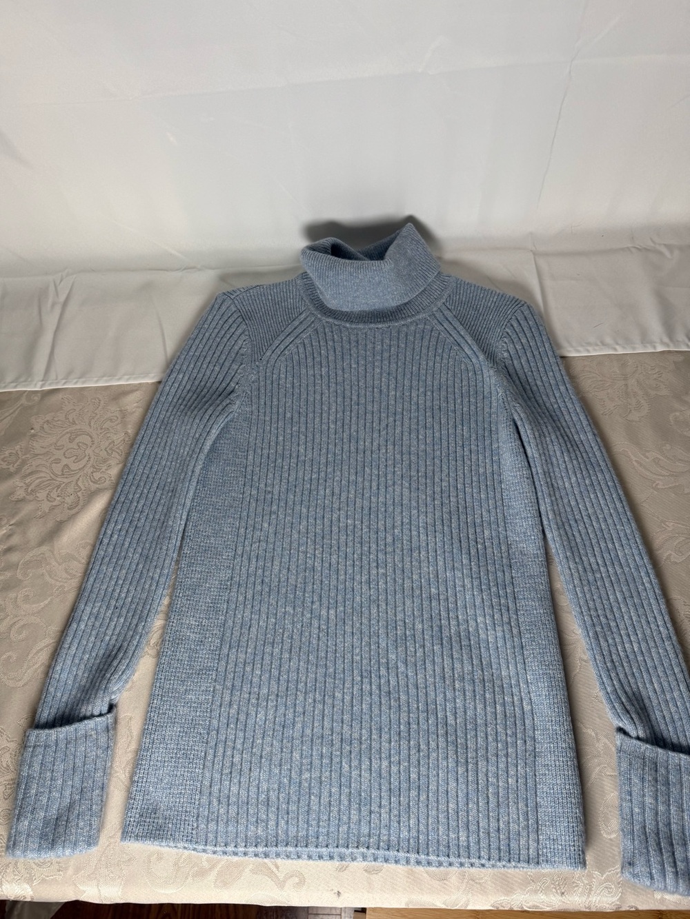 Club Monaco Blue Ribbed Wool Blend Turtleneck Sweater M - Picture 2 of 10